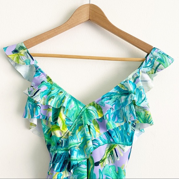 Lovers + Friends Tropical Oasis Ruffle One Piece Swimsuit Lilac Palm XS S NWT - Picture 4 of 12